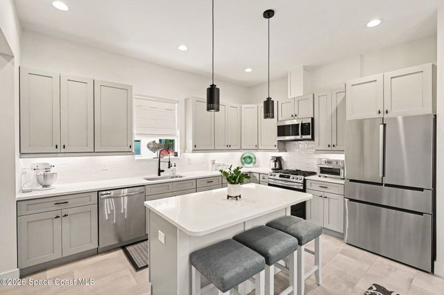 2188 Country Club Road, Melbourne, FL 32901