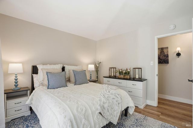 28 Washington St, Novato, CA 94947