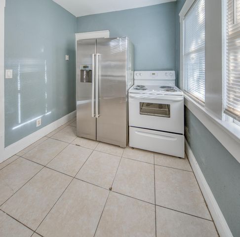 225 S K Street Main, Lake Worth Beach, FL 33460
