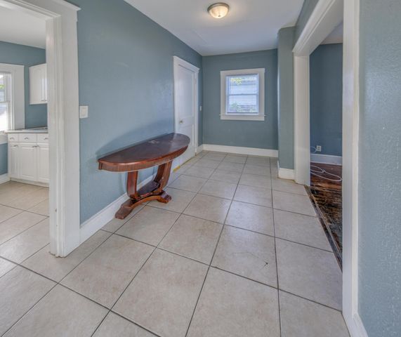 225 S K Street Main, Lake Worth Beach, FL 33460