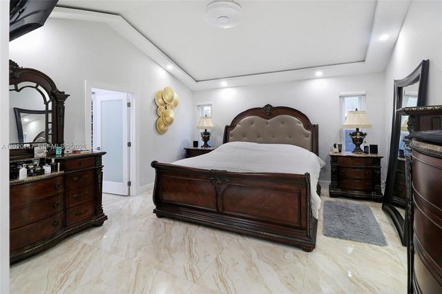 16183 NW 15th St, Pembroke Pines, FL 33028