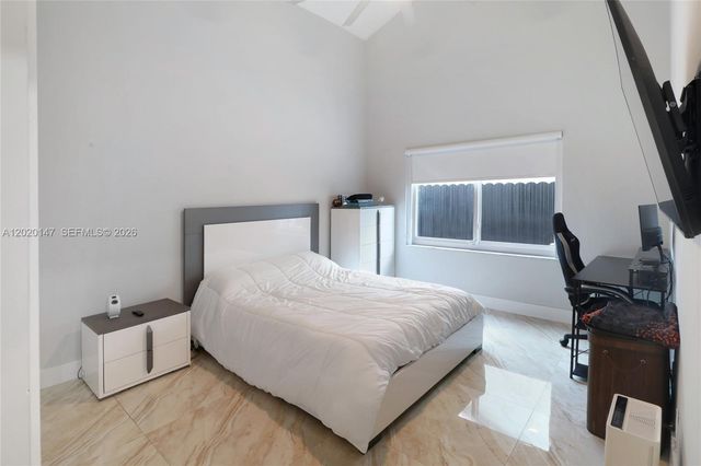 16183 NW 15th St, Pembroke Pines, FL 33028