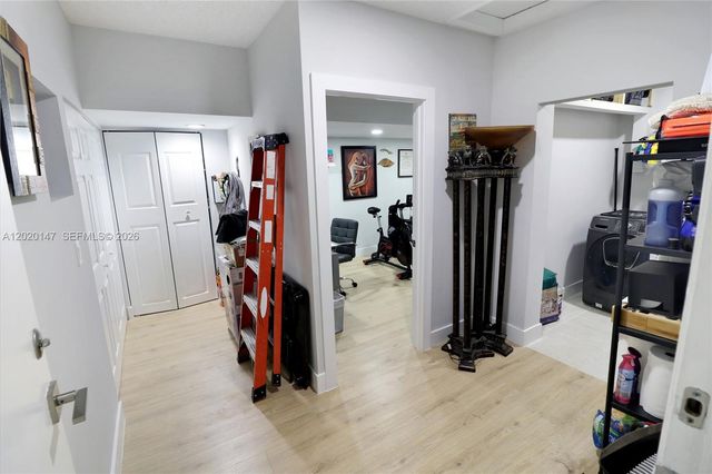 16183 NW 15th St, Pembroke Pines, FL 33028