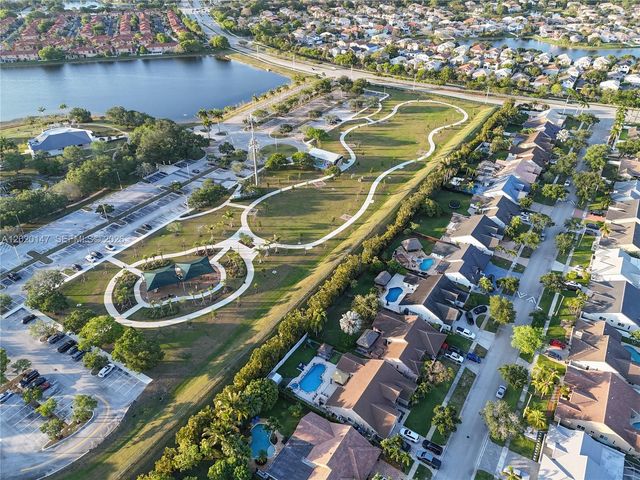16183 NW 15th St, Pembroke Pines, FL 33028