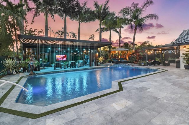 16183 NW 15th St, Pembroke Pines, FL 33028