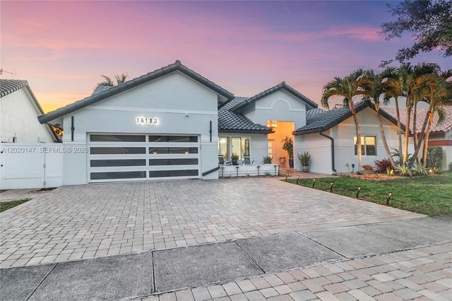 16183 NW 15th St, Pembroke Pines, FL 33028