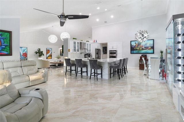 16183 NW 15th St, Pembroke Pines, FL 33028