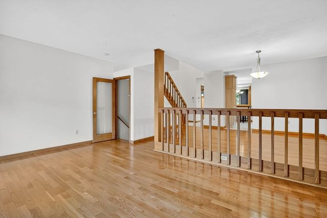 92 Dogwood Ln 92, Agawam, MA 01001