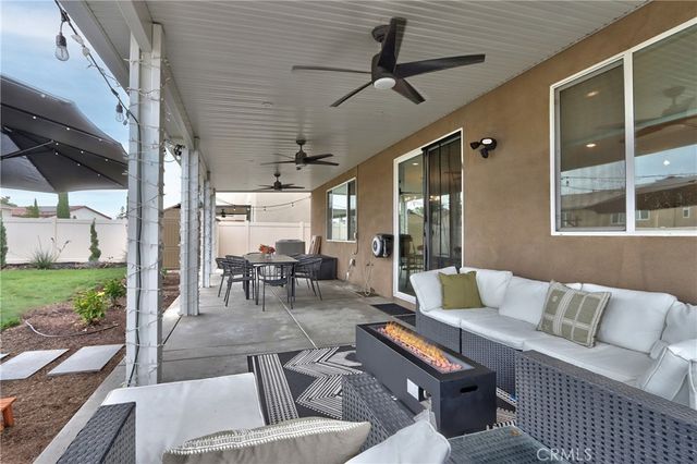 33063 Table Rock Drive, Winchester, CA 92596