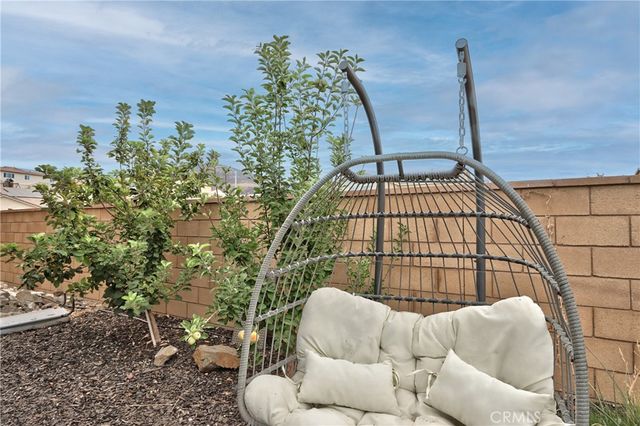 33063 Table Rock Drive, Winchester, CA 92596