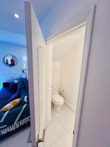 925 NW 82nd Ave 217-A, Miami, FL 33126