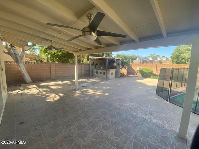 322 E CLAREMONT Street, Phoenix, AZ 85012