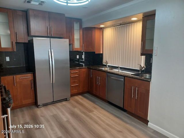 322 E CLAREMONT Street, Phoenix, AZ 85012
