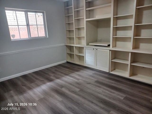 322 E CLAREMONT Street, Phoenix, AZ 85012