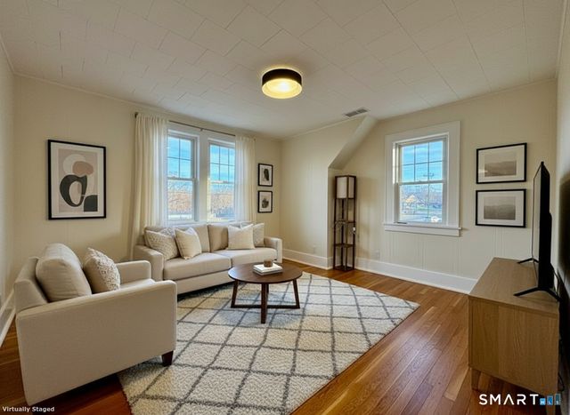 336 Federal Road 2nd floor, Brookfield, CT 06804