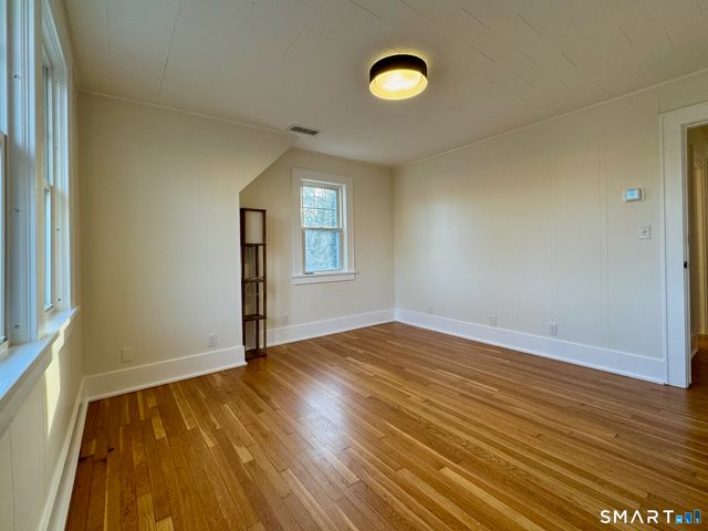 336 Federal Road 2nd floor, Brookfield, CT 06804