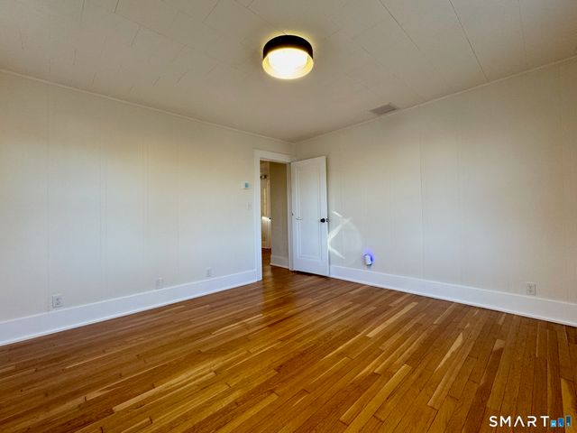 336 Federal Road 2nd floor, Brookfield, CT 06804