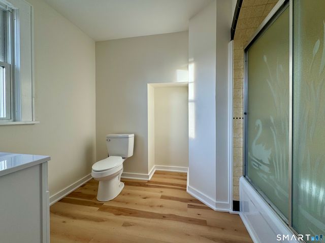 336 Federal Road 2nd floor, Brookfield, CT 06804