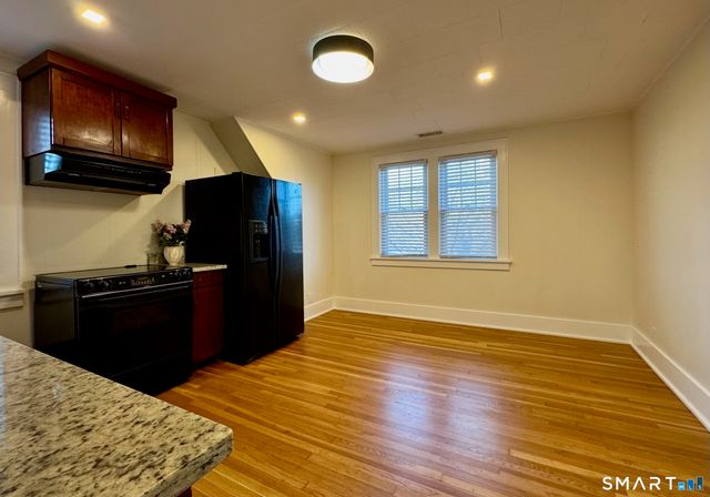 336 Federal Road 2nd floor, Brookfield, CT 06804