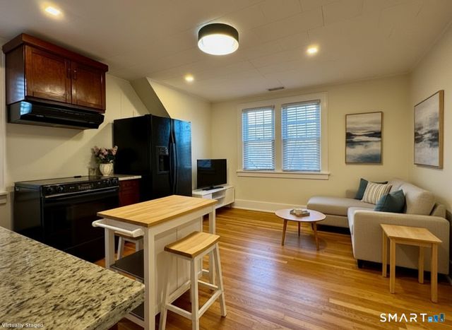 336 Federal Road 2nd floor, Brookfield, CT 06804