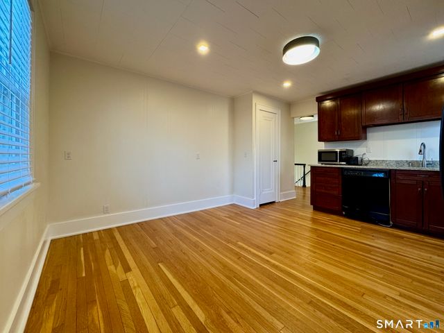 336 Federal Road 2nd floor, Brookfield, CT 06804