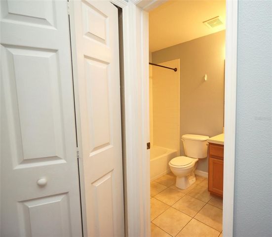 8532 EDGEWATER PLACE BOULEVARD, Tampa, FL 33615