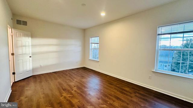 3439 NAAMANS DR, Claymont, DE 19703