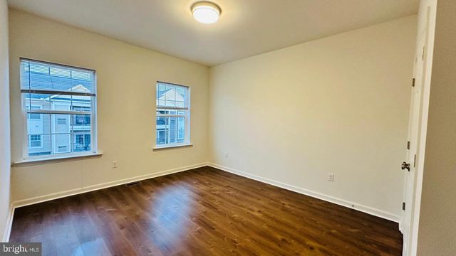 3439 NAAMANS DR, Claymont, DE 19703