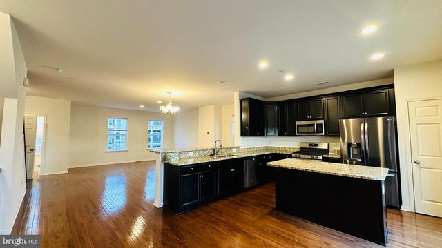 3439 NAAMANS DR, Claymont, DE 19703