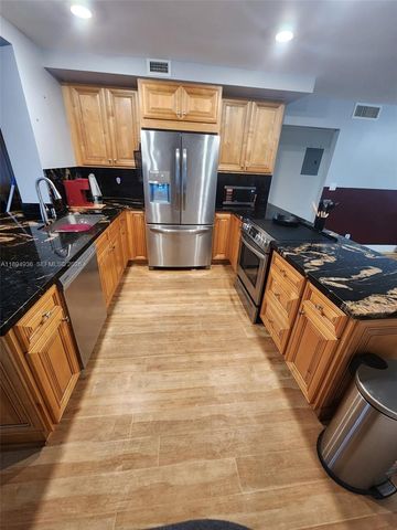 2202 Lucaya Bend L3, Coconut Creek, FL 33066