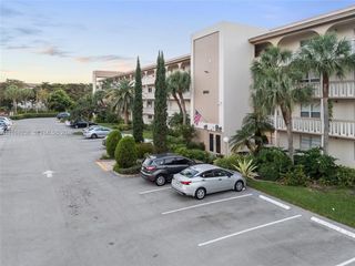 2202 Lucaya Bend L3, Coconut Creek, FL 33066