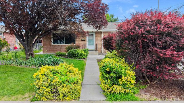 367 Ostrander St N, Twin Falls, ID 83301