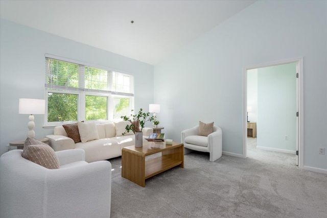 453 E Okeefe Street 307, East Palo Alto, CA 94303