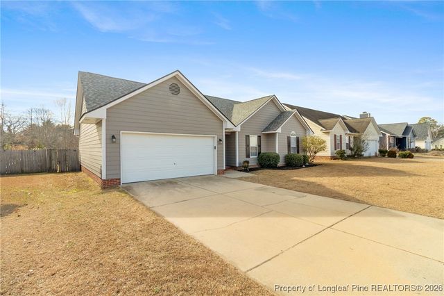 1011 Gatesville Drive, Hope Mills, NC 28348