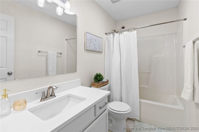 1011 Gatesville Drive, Hope Mills, NC 28348