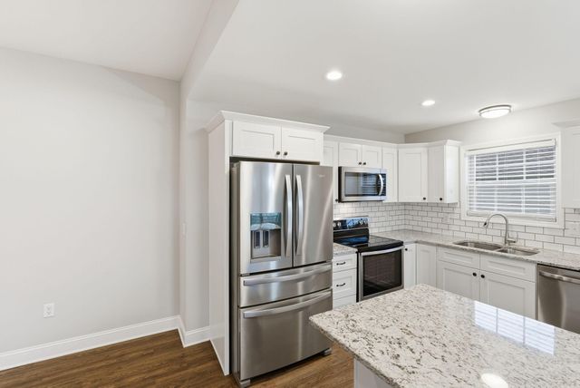 144 Page Drive, Richmond, KY 40475