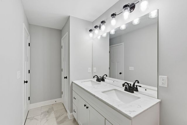 144 Page Drive, Richmond, KY 40475