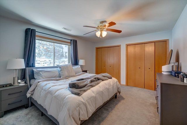 2954-2960 Kentville Drive, Sun Prairie, WI 53590