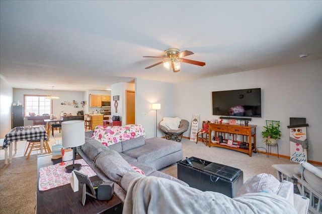 2954-2960 Kentville Drive, Sun Prairie, WI 53590