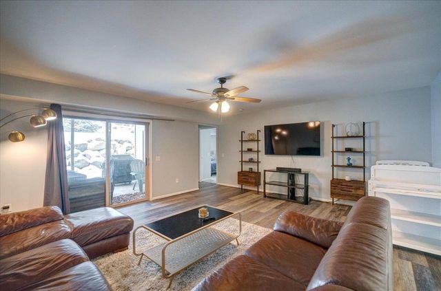 2954-2960 Kentville Drive, Sun Prairie, WI 53590