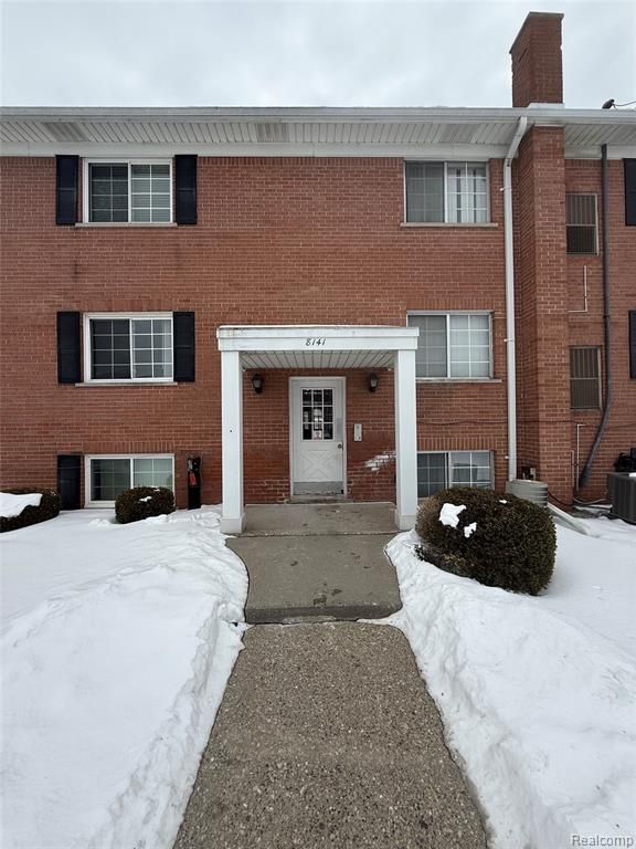 8140 Denwood Drive, Sterling Heights, MI 48312