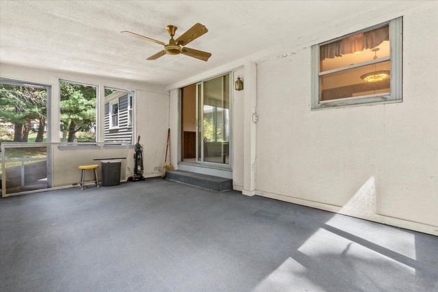 1600 Michael DRIVE, Waukesha, WI 53189