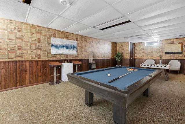 1600 Michael DRIVE, Waukesha, WI 53189