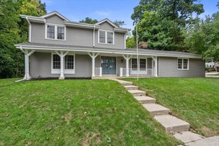 1600 Michael DRIVE, Waukesha, WI 53189