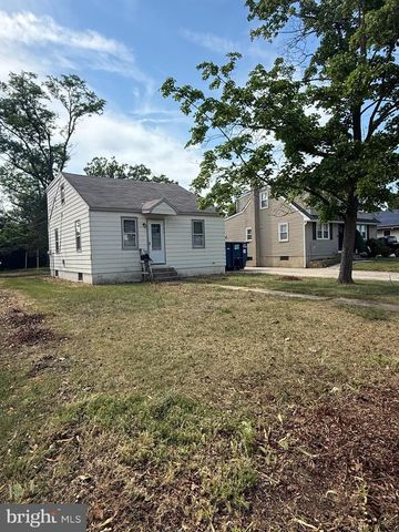 316 BEACON AVE, Paulsboro, NJ 08066