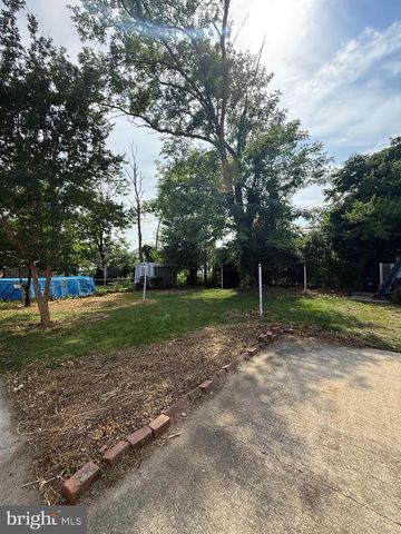 316 BEACON AVE, Paulsboro, NJ 08066