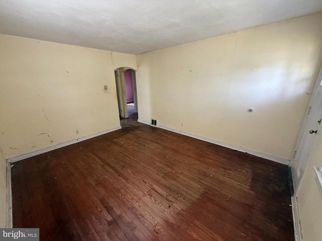 316 BEACON AVE, Paulsboro, NJ 08066