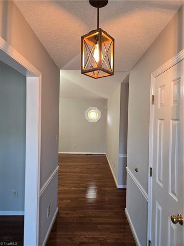 4140 Willmeade Drive, Winston-salem, NC 27127