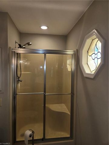 4140 Willmeade Drive, Winston-salem, NC 27127