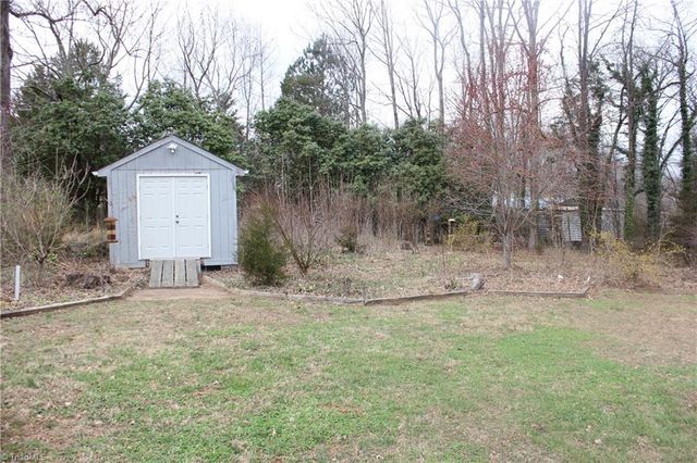 4140 Willmeade Drive, Winston-salem, NC 27127